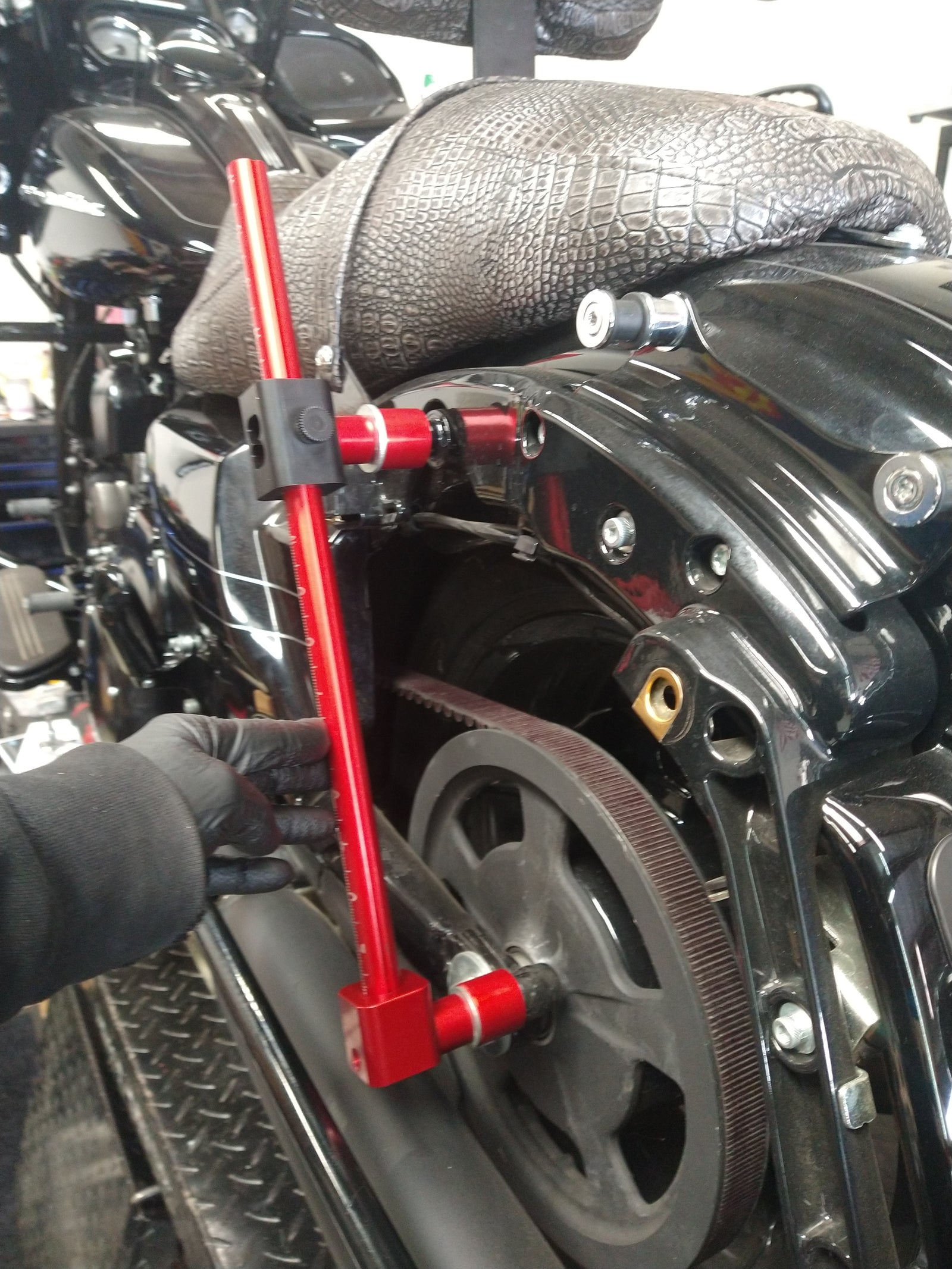 Cafes Customs Top Alignment Link for Harley Davidson Touring models