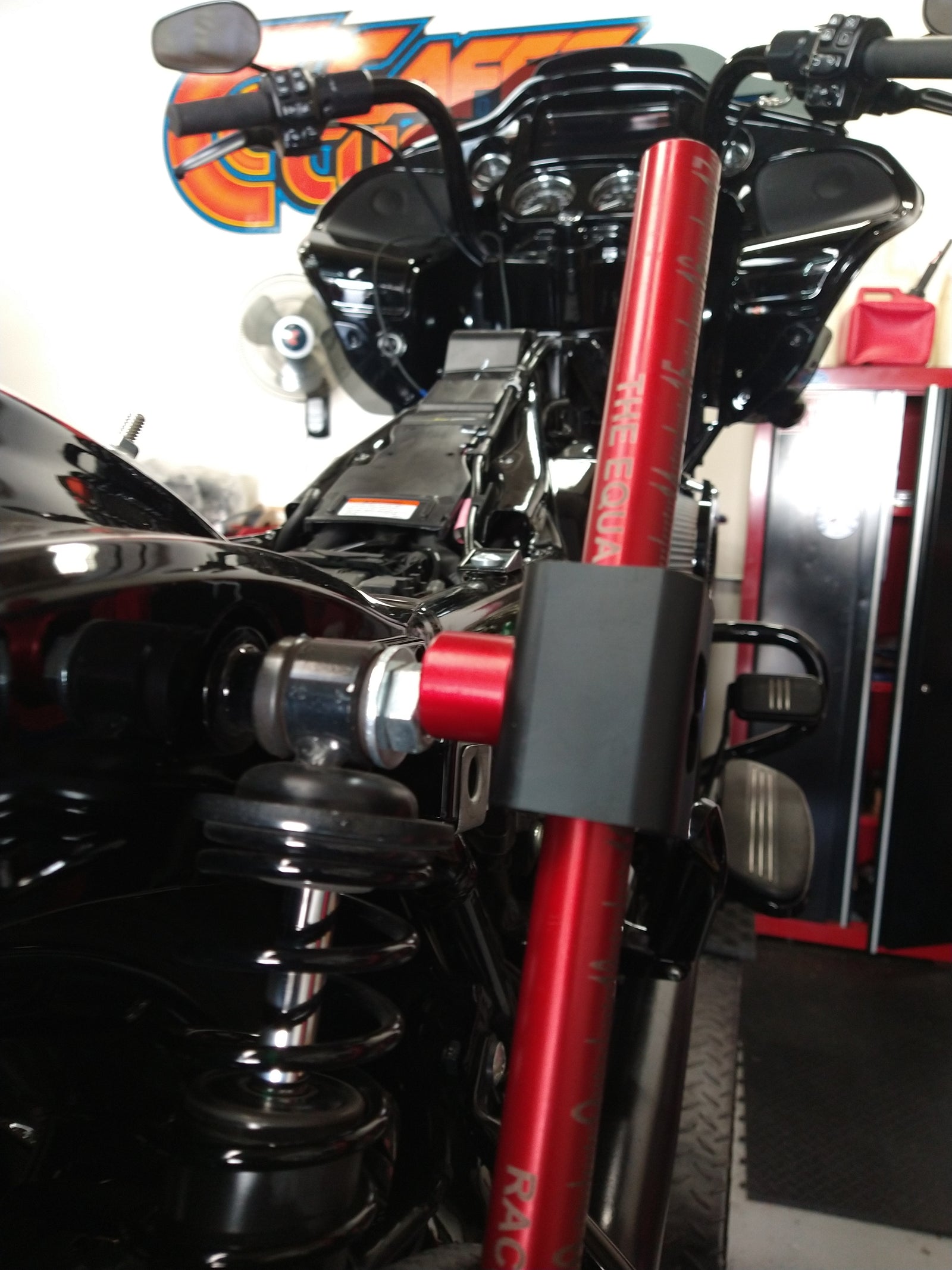 Cafes Customs Top Alignment Link for Harley Davidson Touring models