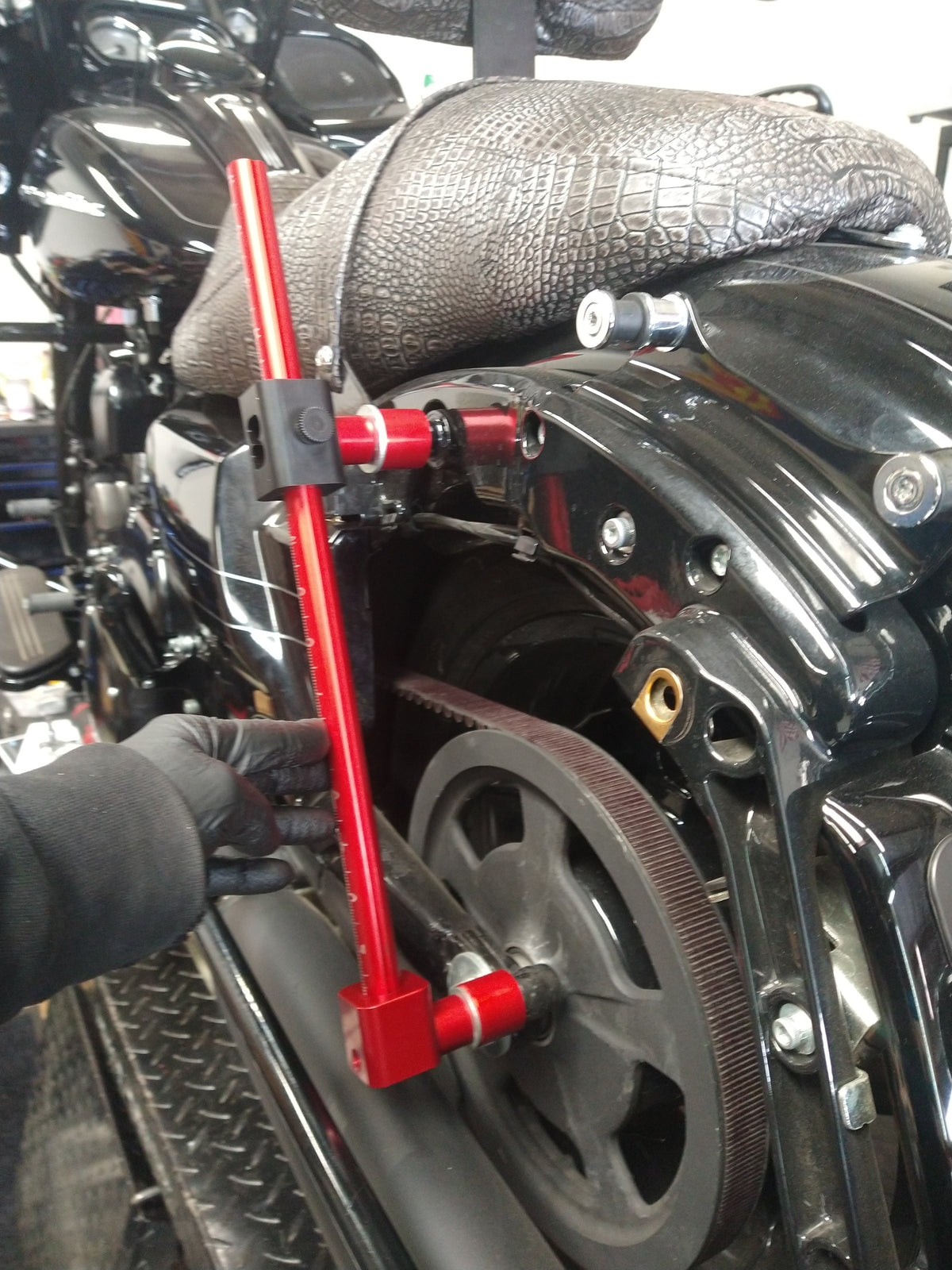 Cafes Customs Top Alignment Link for Harley Davidson Touring models